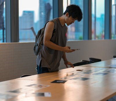 De dumbphone is terug, en steeds meer mannen kopen er een